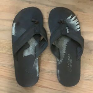 American eagle outfitters sandals/thongs 10/10.5/11